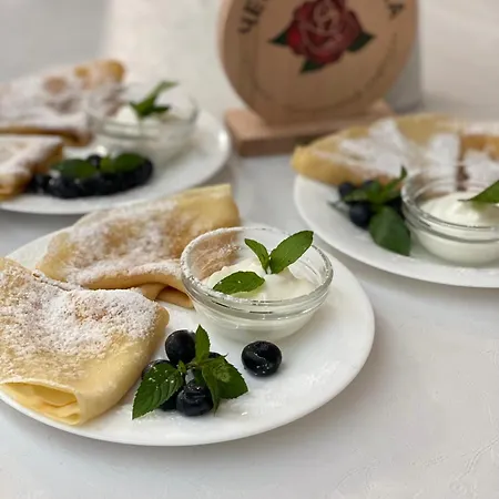 червона ружа Appartement *