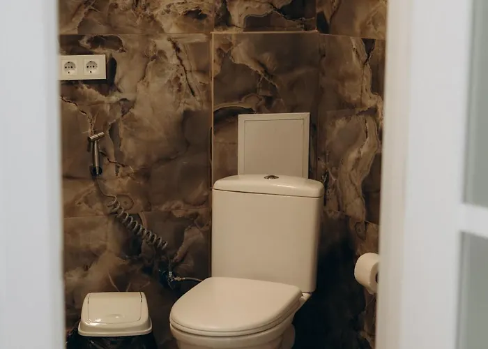 Apartamento червона ружа